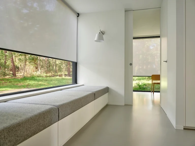 Light-filtering roller blinds